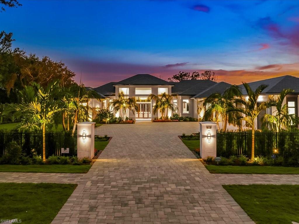 208 Hickory Road Naples, FL 34108 - Photo 5 of 50