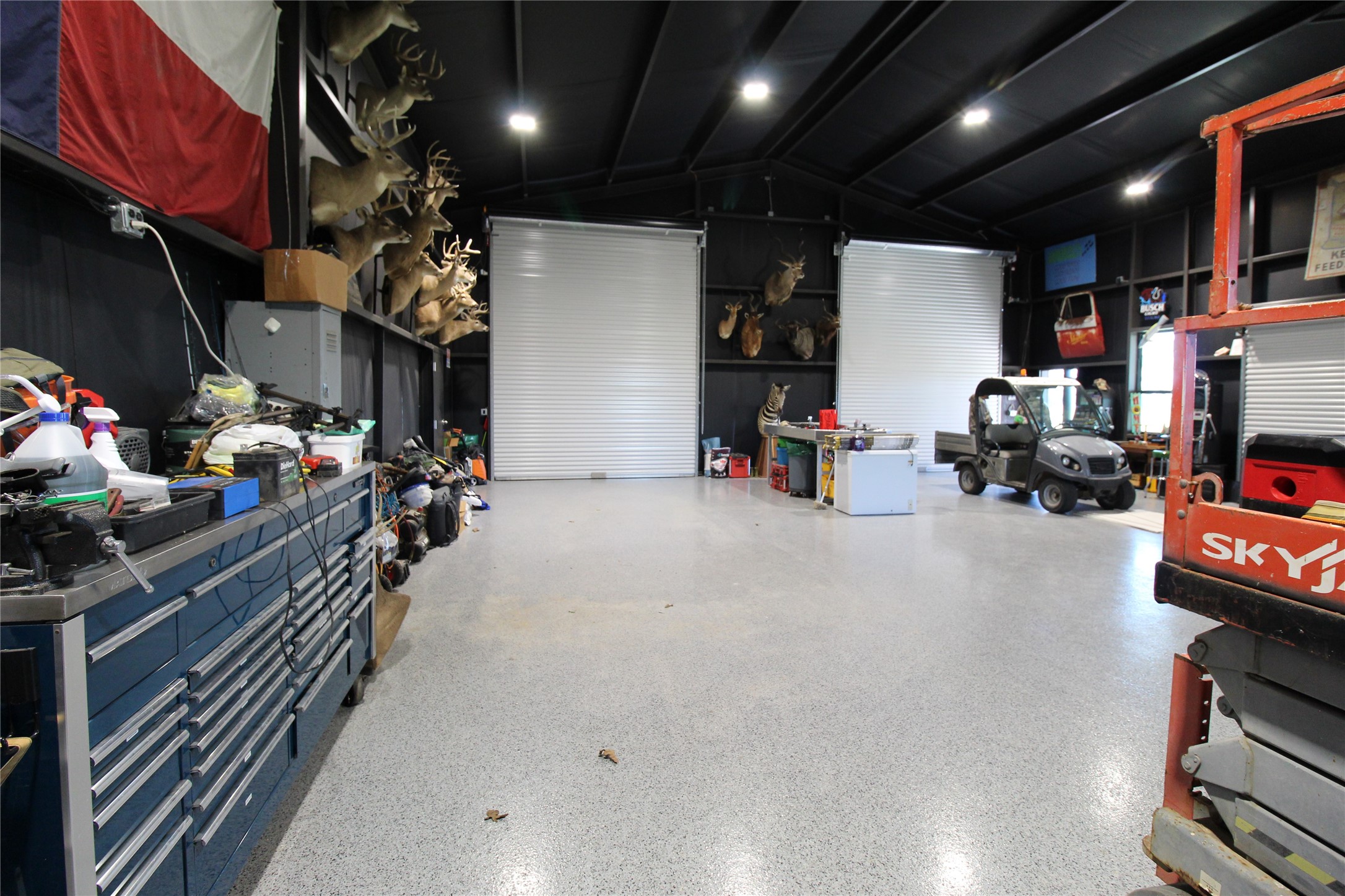 1524 Shaws Bend Road Columbus, TX 78934 - Photo 14 of 19 a view of gym