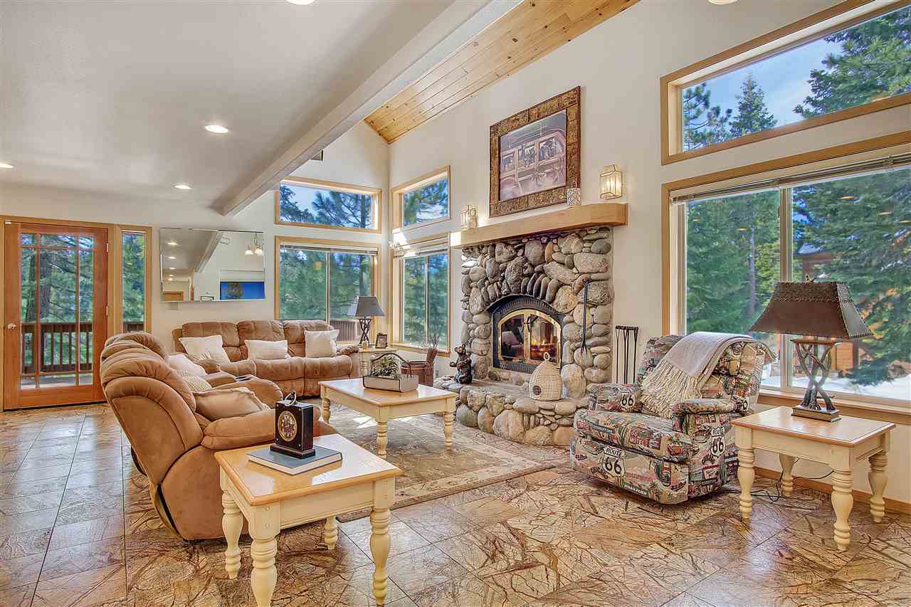 11786 Kitzbuhel Road Truckee, CA 96161 - Photo 6 of 21 Gallery Image 6