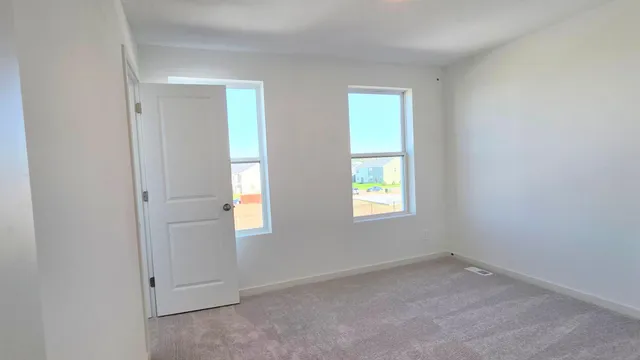 $354,990 | 4745 Airlake Drive, Woodbury, MN 55129