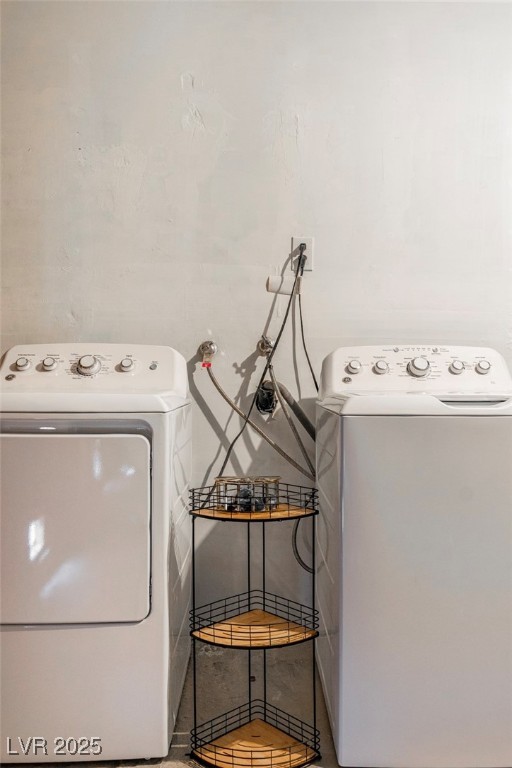 425 Golden Valley Drive Henderson, NV 89002 - Photo 38 of 48 Washroom featuring washing machine and dryer