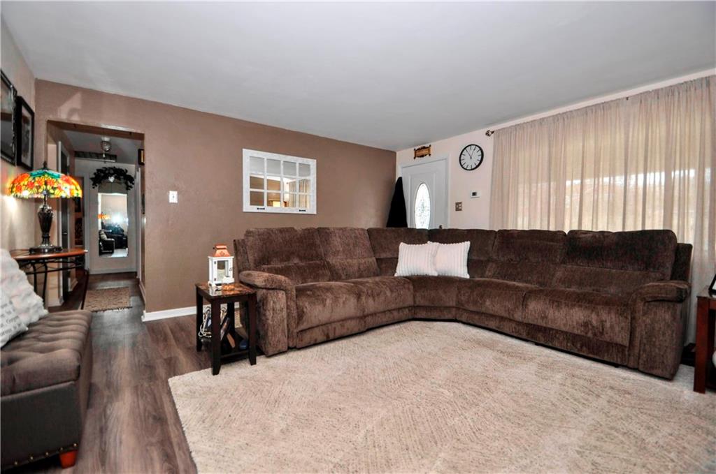 2109 Ridge Road Elizabeth Township, PA 15135 - Photo 3 of 41 Gallery Image 3