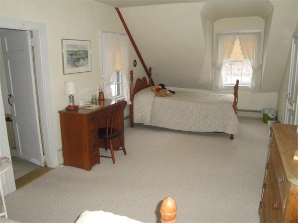 243 Cutler Road Hamilton, MA 01982 - Photo 16 of 22