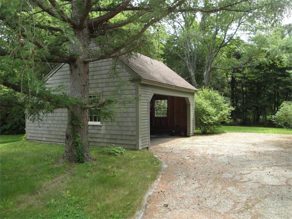243 Cutler Road Hamilton, MA 01982 - Photo 7 of 22