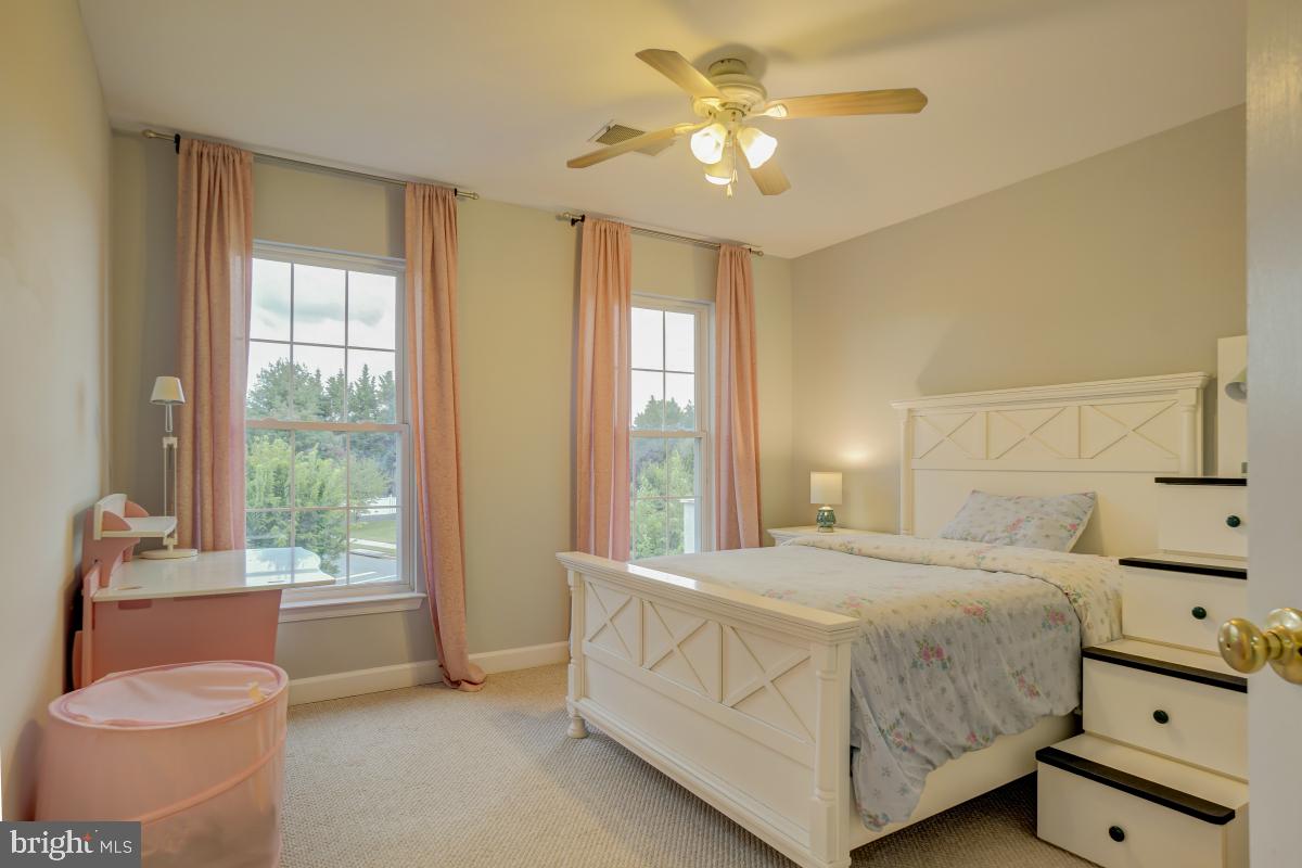 13932 Bromfield Road Germantown, MD 20874 - Photo 27 of 41 Bedroom #3