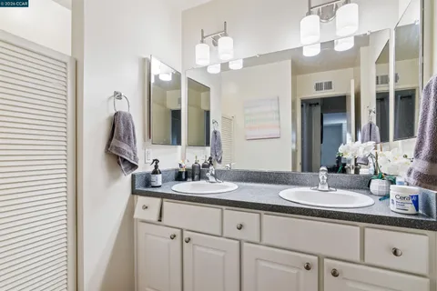 $1,150,000 | 238-240 Camelback Road, Pleasant Hill, CA 94523