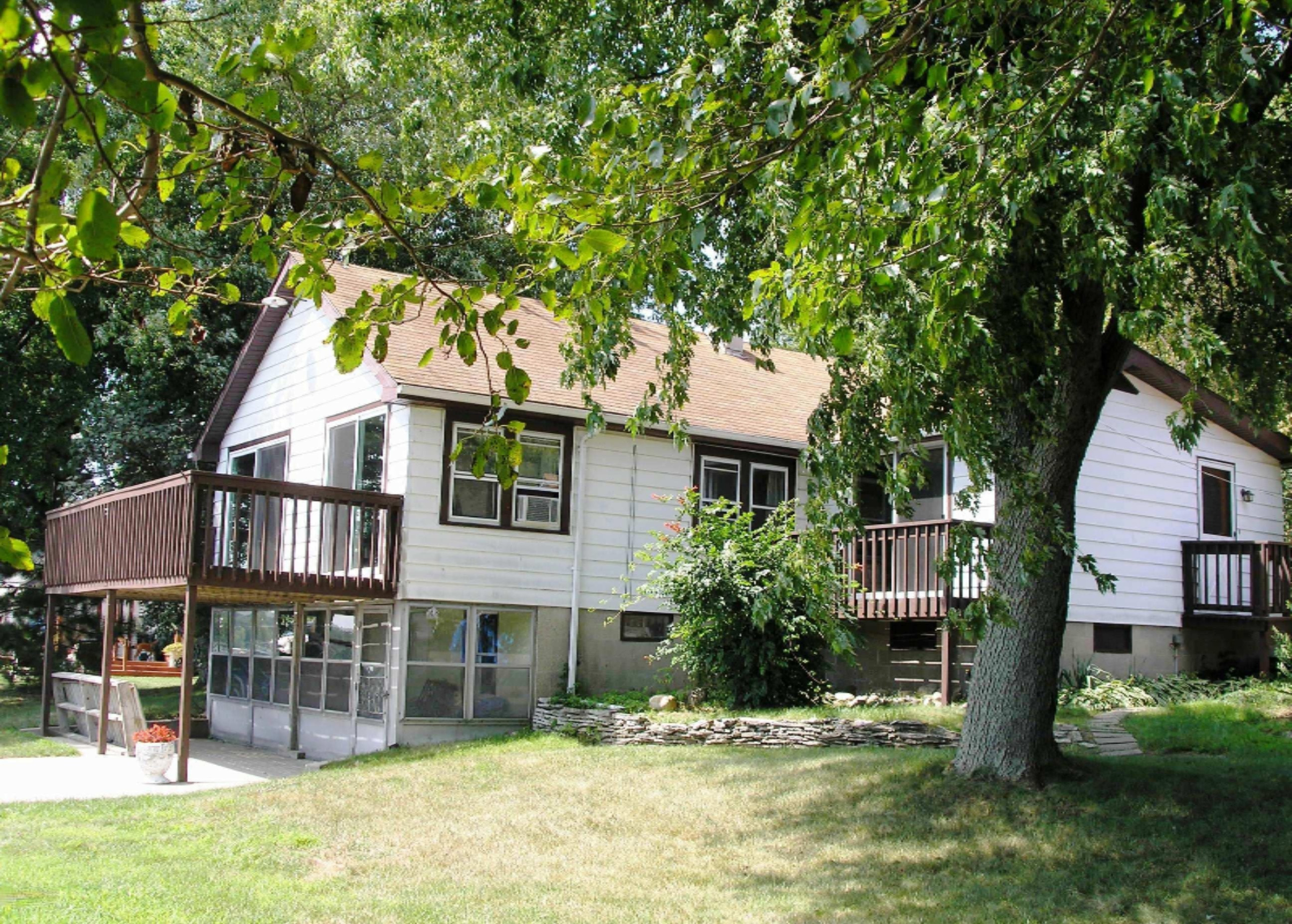 10571 Lucas Road Three Rivers, MI 49093 - Photo 2 of 7 P1010060