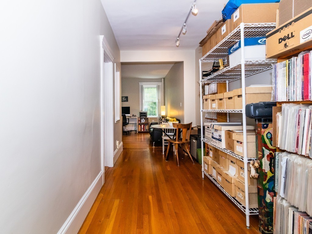 38 Kilsyth Road, Unit 22 Brookline, MA 02445 - Photo 14 of 18 a view of a living room with furniture