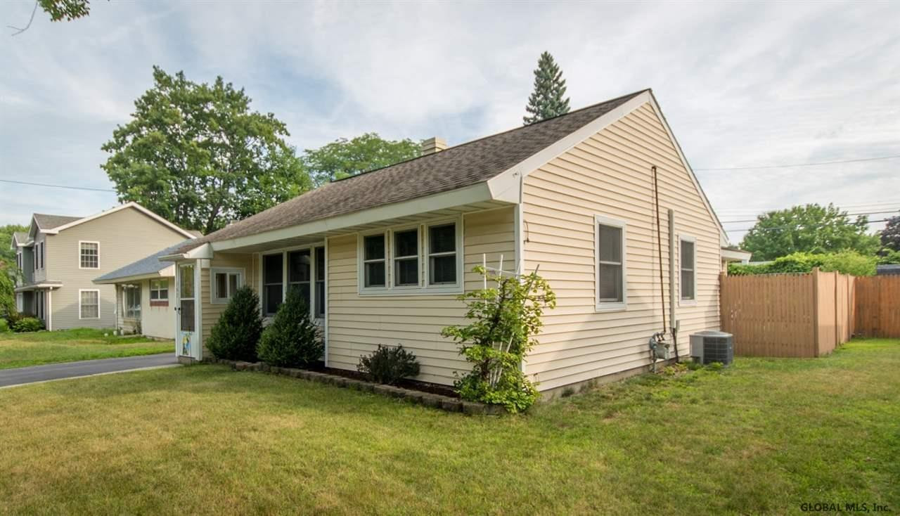 367 Whitehall Road Albany, NY 12208 - Photo 3 of 25 Photo 3