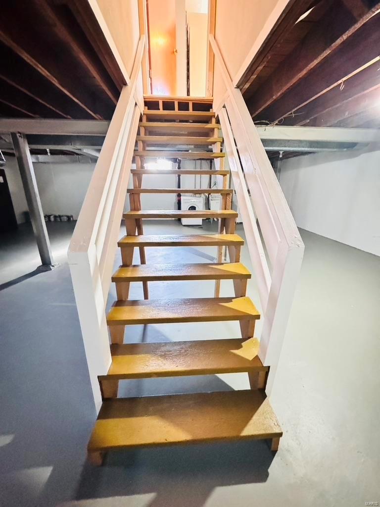 8012 Audrain Drive St. Louis, MO 63121 - Photo 20 of 23