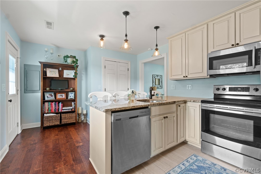9053 Rutland Road Mechanicsville, VA 23116 - Photo 12 of 37 Gallery Image 12