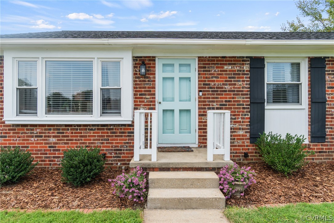 9053 Rutland Road Mechanicsville, VA 23116 - Photo 2 of 37 Gallery Image 2