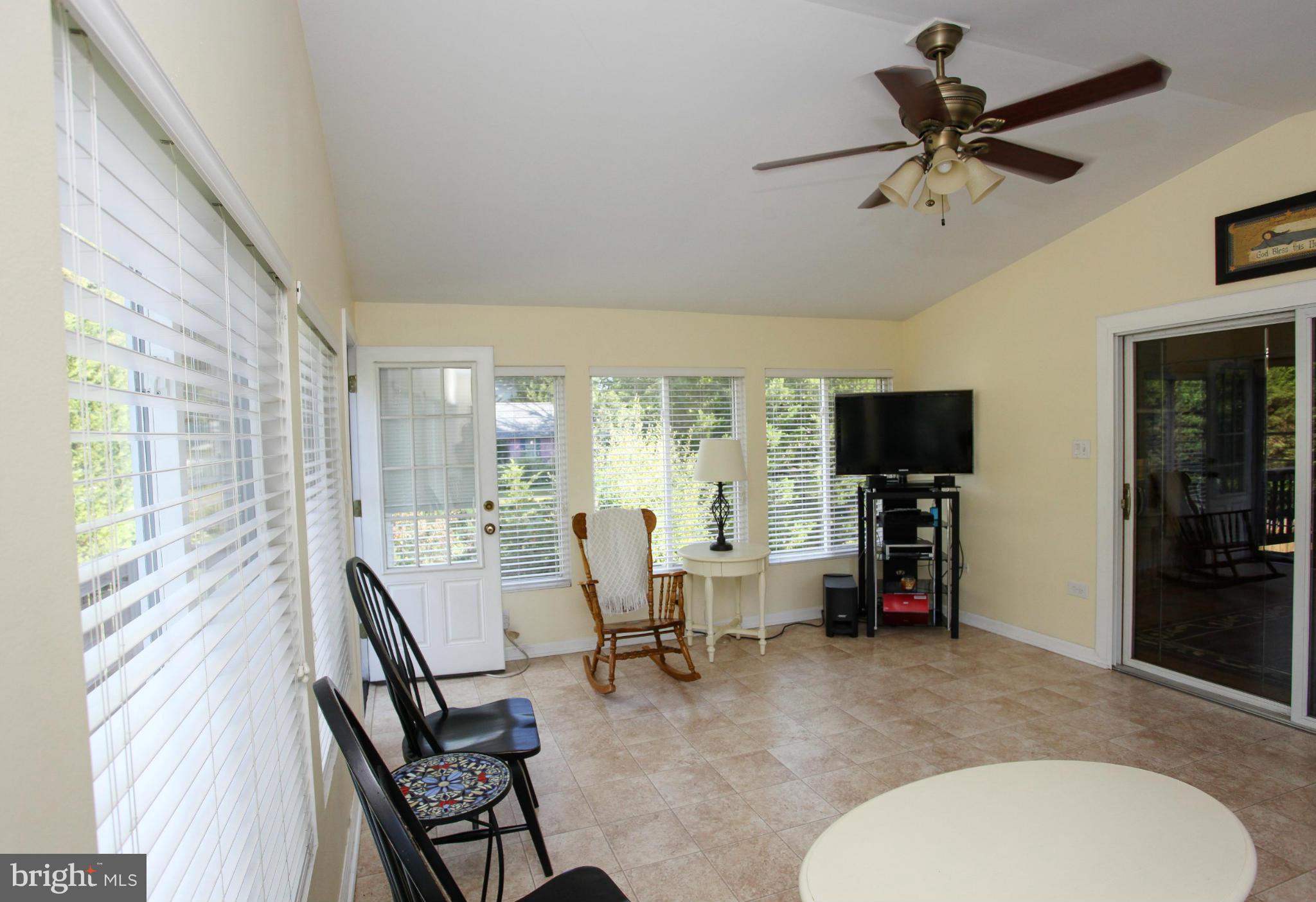 1608 South Rolling Road Halethorpe, MD 21227 - Photo 14 of 30 Interior (General)