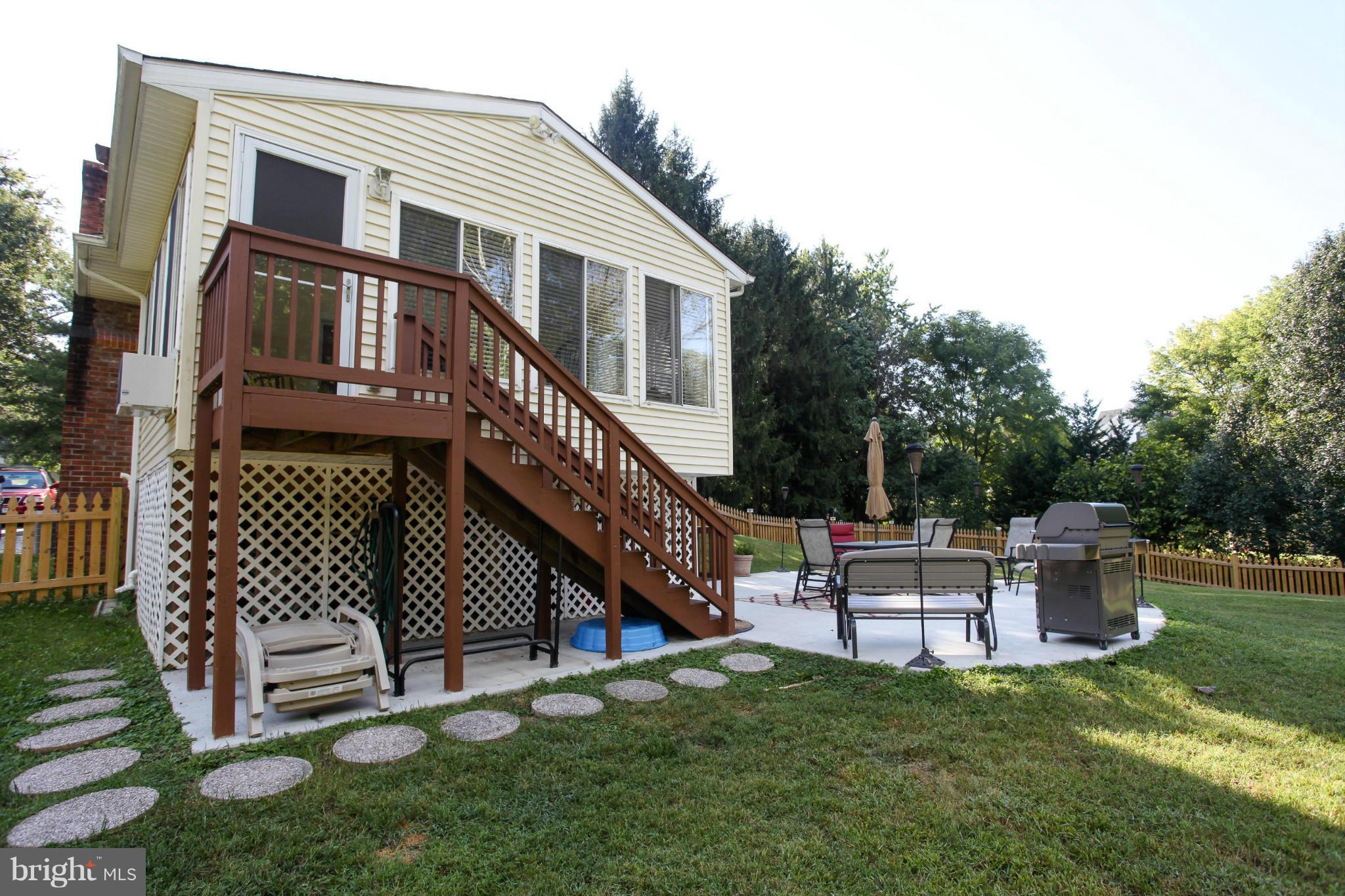1608 South Rolling Road Halethorpe, MD 21227 - Photo 30 of 30 Exterior (Rear)