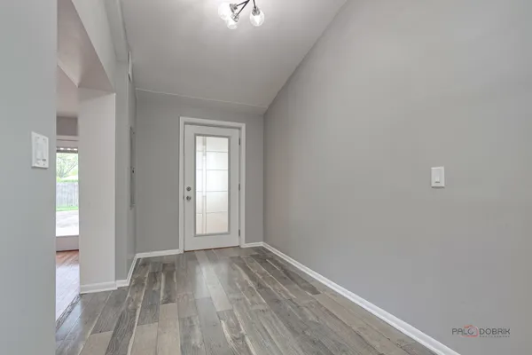 $449,000 | 85 Kingman Lane, Hoffman Estates, IL 60169