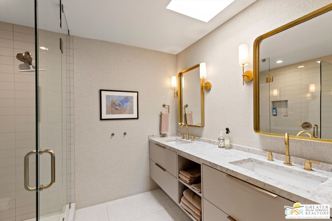 200 East Racquet Club Road, Unit 8 Palm Springs, CA 92262 - Photo 15 of 32 Gallery Image 15