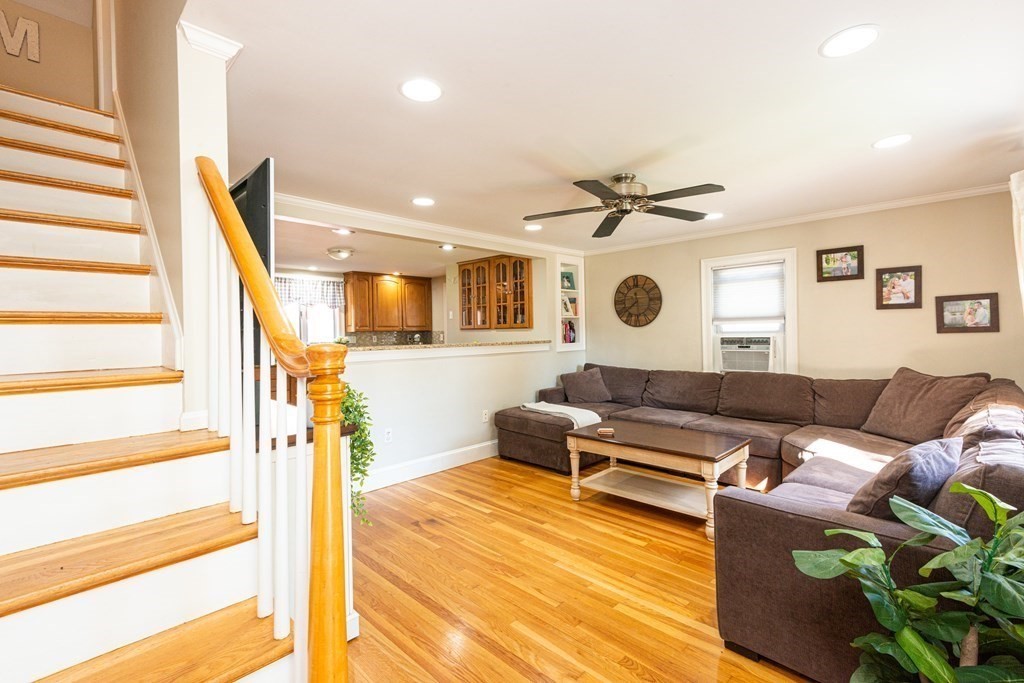46 Linden Road Peabody, MA 01960 - Photo 16 of 36 Gallery Image 16