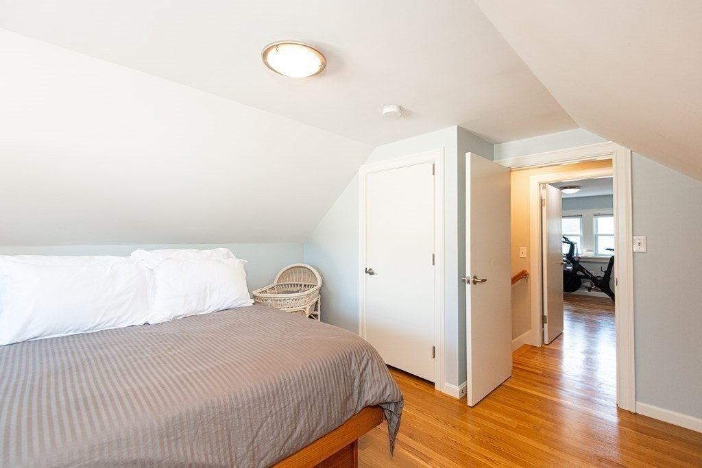 46 Linden Road Peabody, MA 01960 - Photo 18 of 36 Gallery Image 18