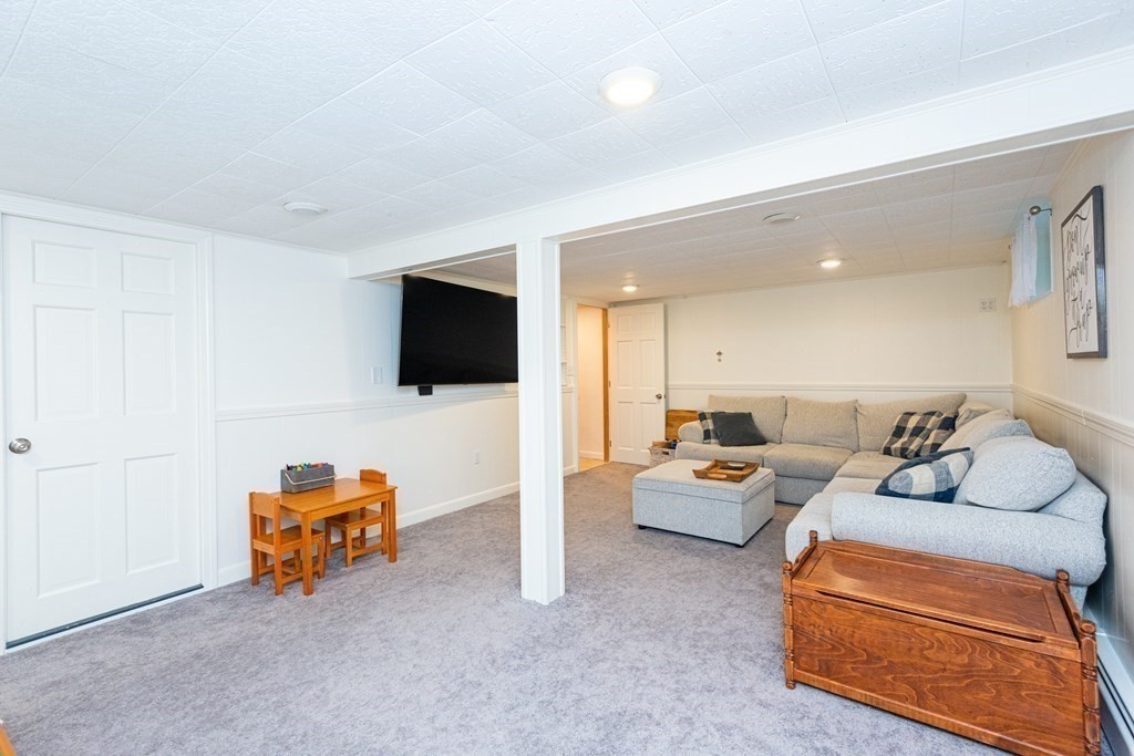 46 Linden Road Peabody, MA 01960 - Photo 23 of 36 Gallery Image 23
