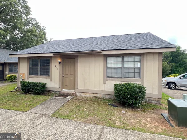 $105,000 | 412 Tallulah Trail, Unit 1, Warner Robins, GA 31088