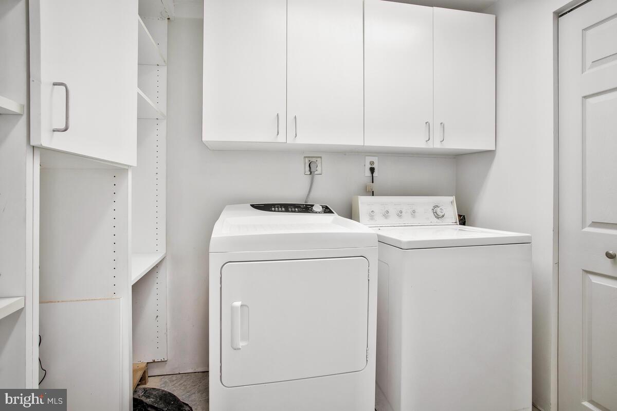 4 Offspring Court Perry Hall, MD 21128 - Photo 27 of 38 a utility room with dryer and washer