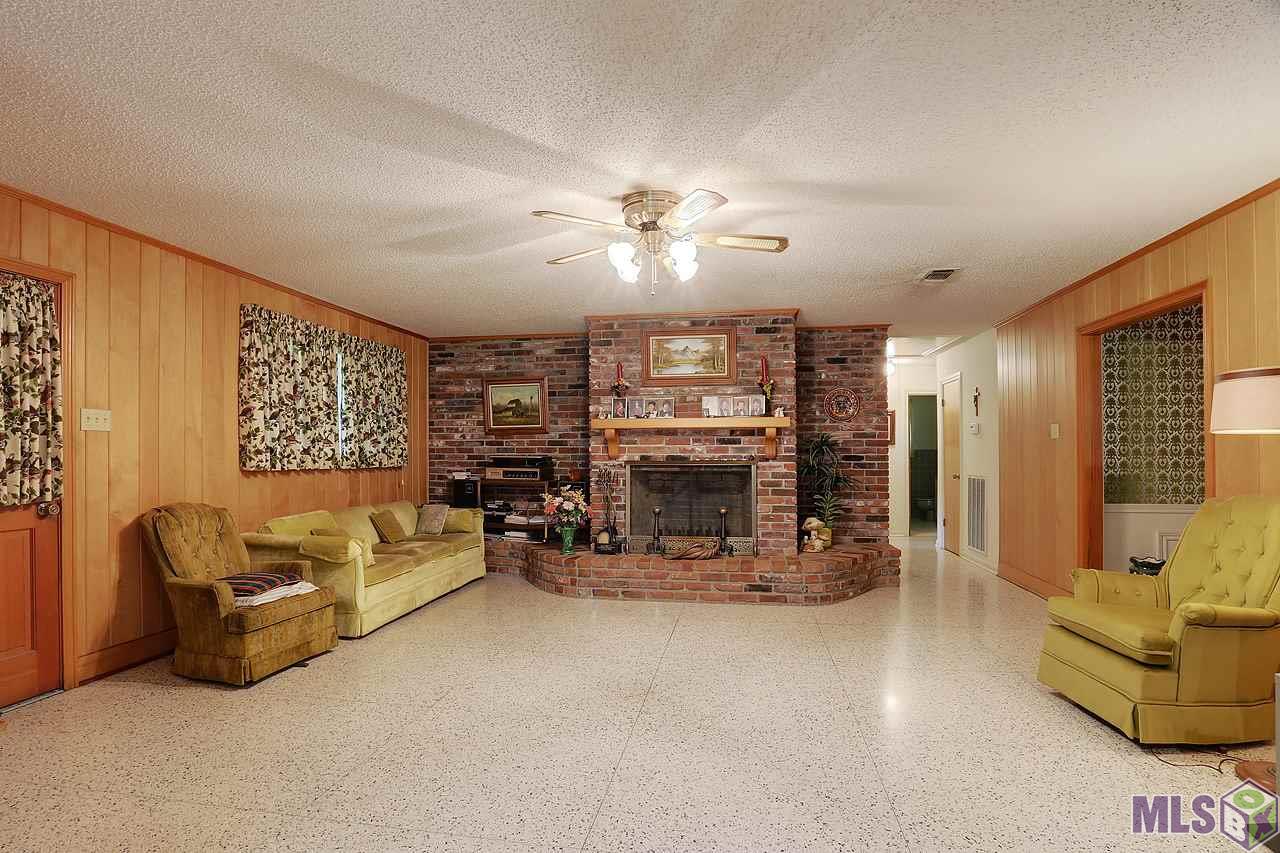 8424 Pettit Road Baker, LA 70714 - Photo 3 of 10 Gallery Image 3