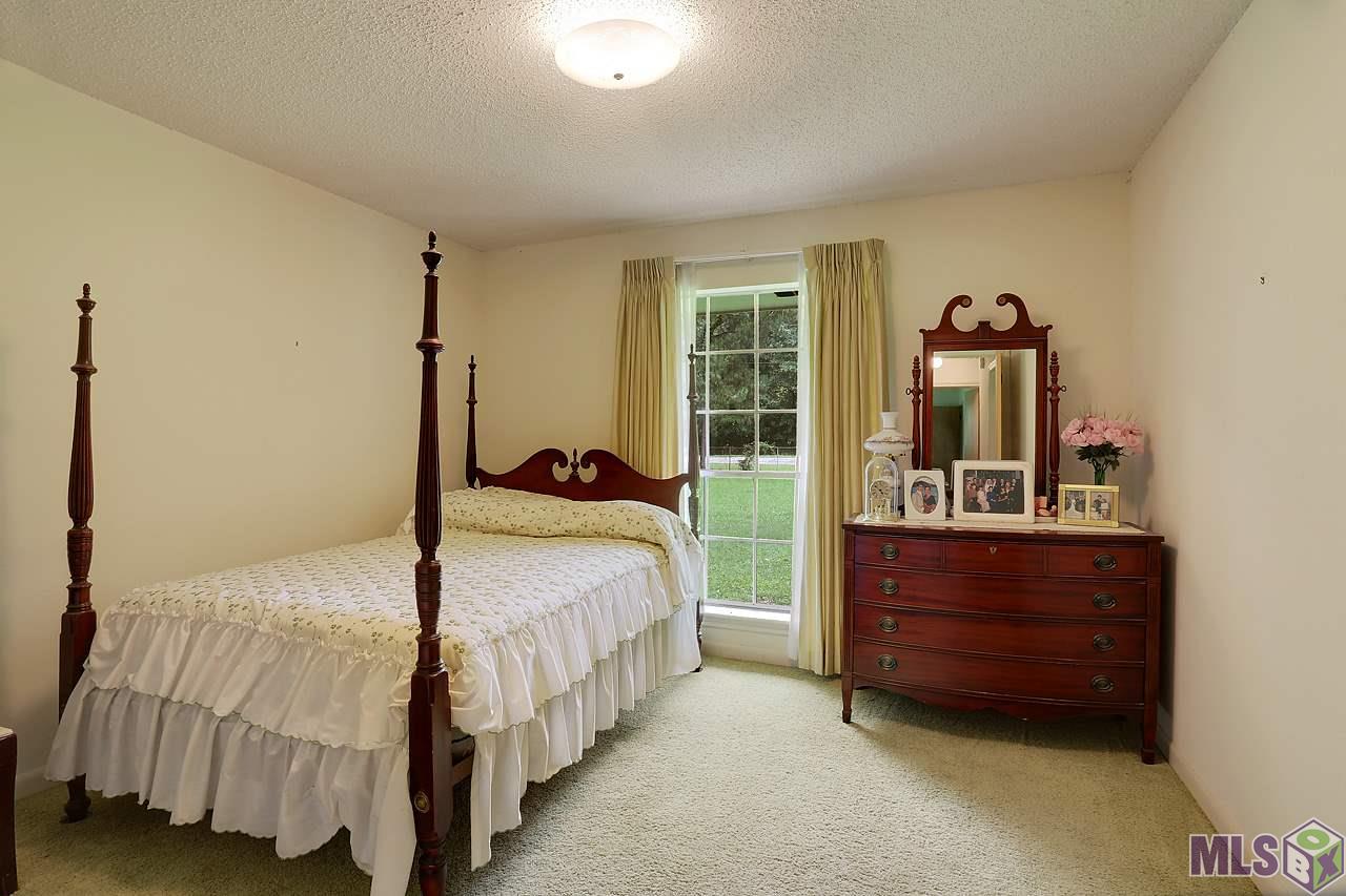 8424 Pettit Road Baker, LA 70714 - Photo 8 of 10 Gallery Image 8