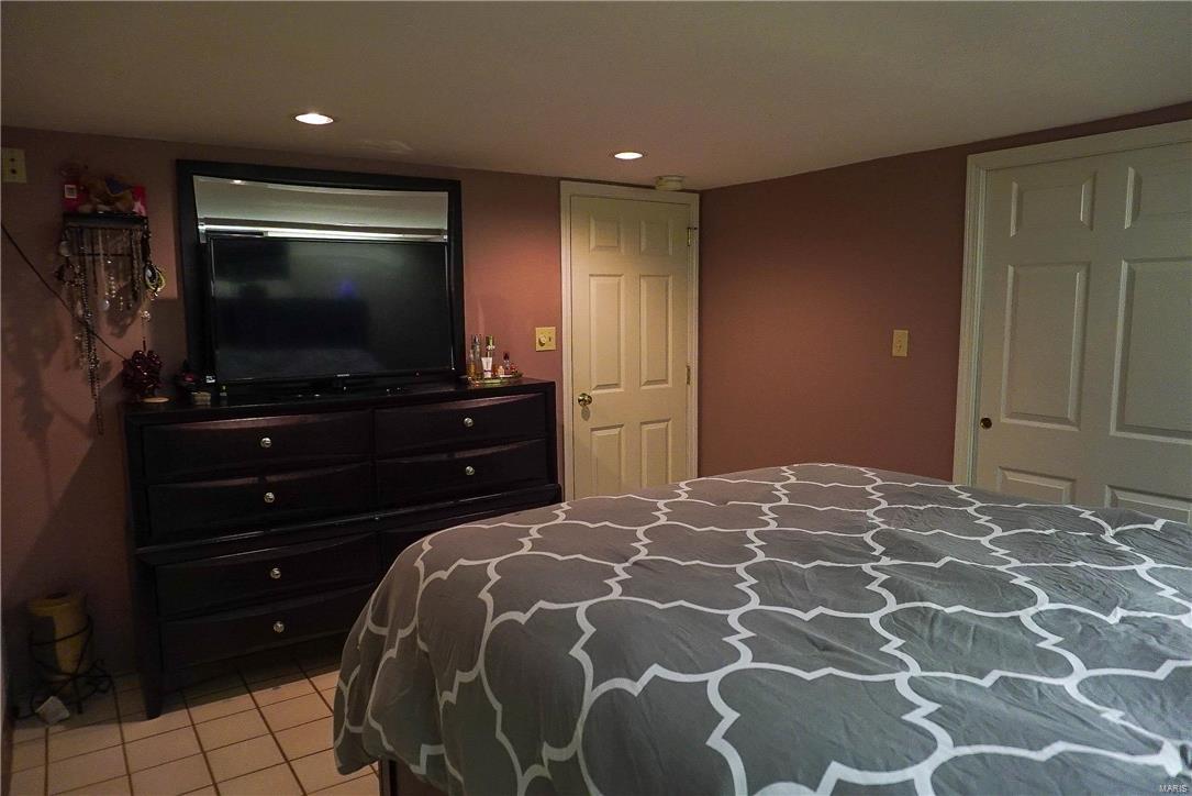 555 Forder Road Mehlville, MO 63129 - Photo 17 of 39 Gallery Image 17
