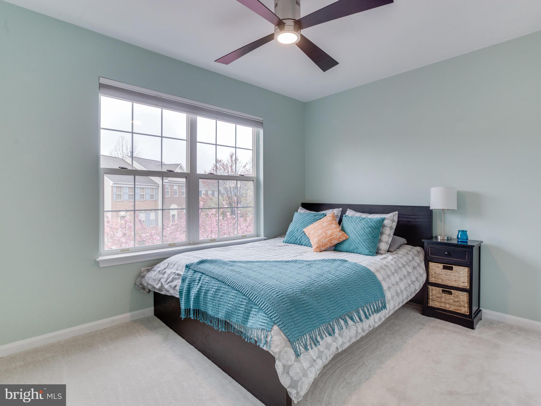 2829 Roesh Way Vienna, VA 22181 - Photo 22 of 30 Bedroom