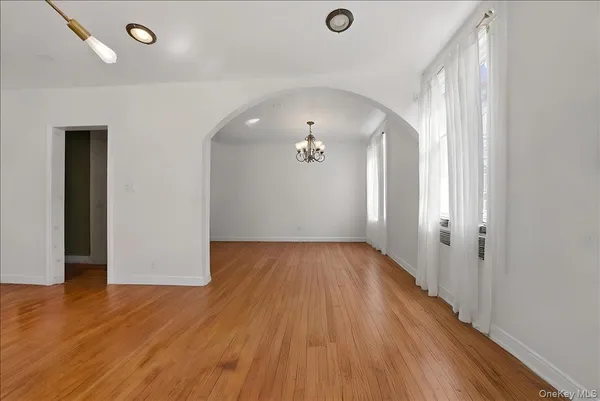 $750,000 | 460 South 1st Avenue, Mount Vernon, NY 10550