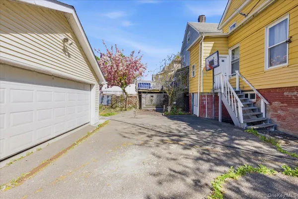 $750,000 | 460 South 1st Avenue, Mount Vernon, NY 10550