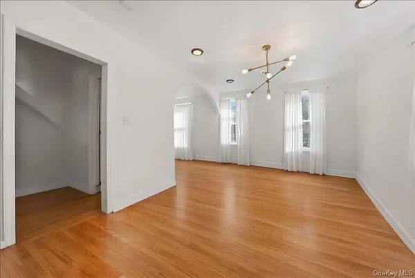 $750,000 | 460 South 1st Avenue, Mount Vernon, NY 10550