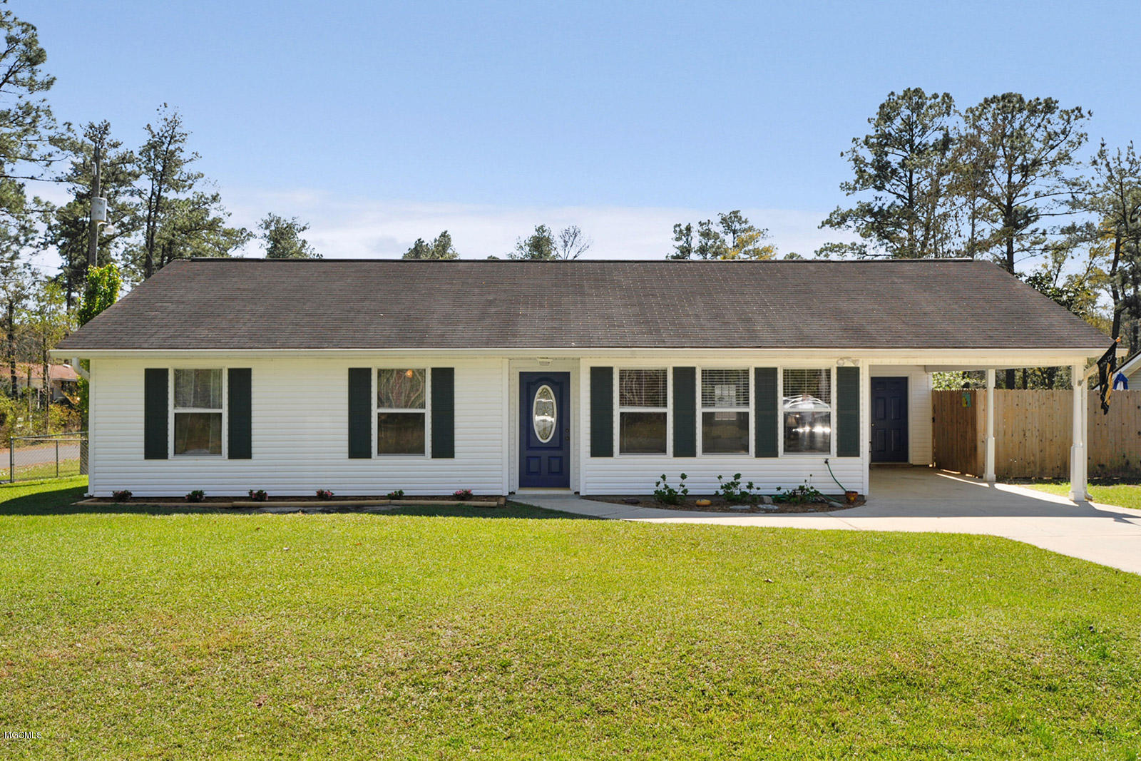 6505 Shawnee Street Kiln, MS 39556 - Photo 2 of 15 002_1600x1067_mls