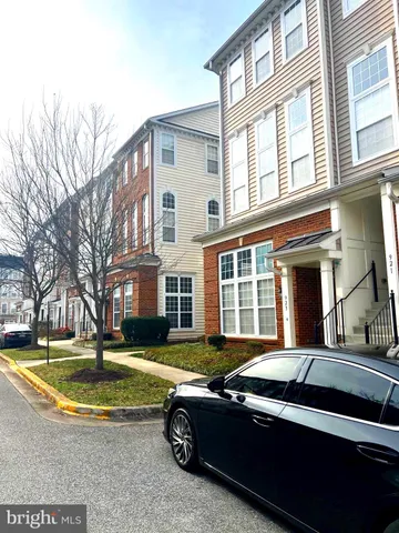 $369,995 | 923 Pine Forest Lane, Unit 2011, Upper Marlboro, MD 20774