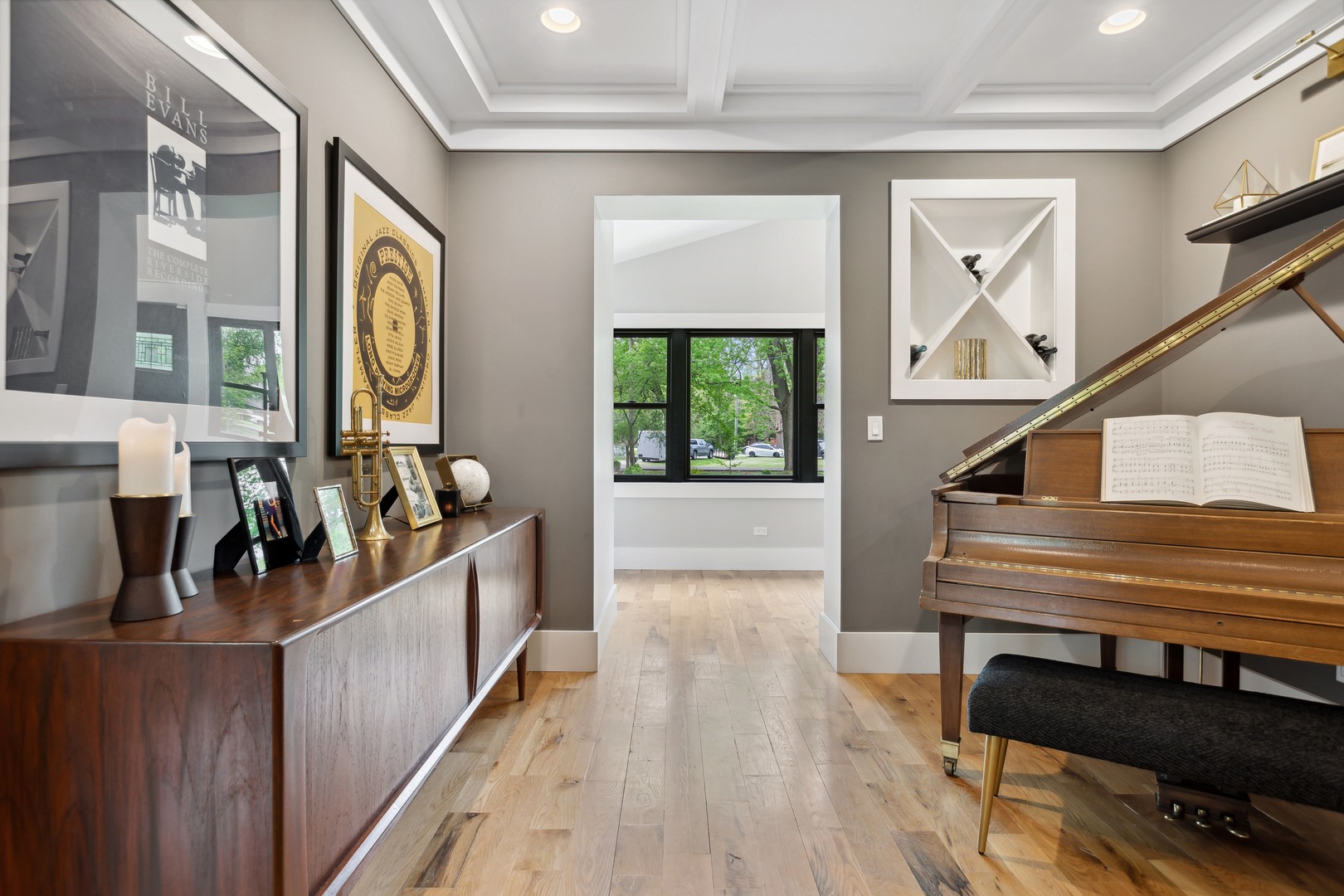 112 Beachway Drive Fox River Grove, IL 60021 - Photo 8 of 37 a view of a hallway with furniture and a window