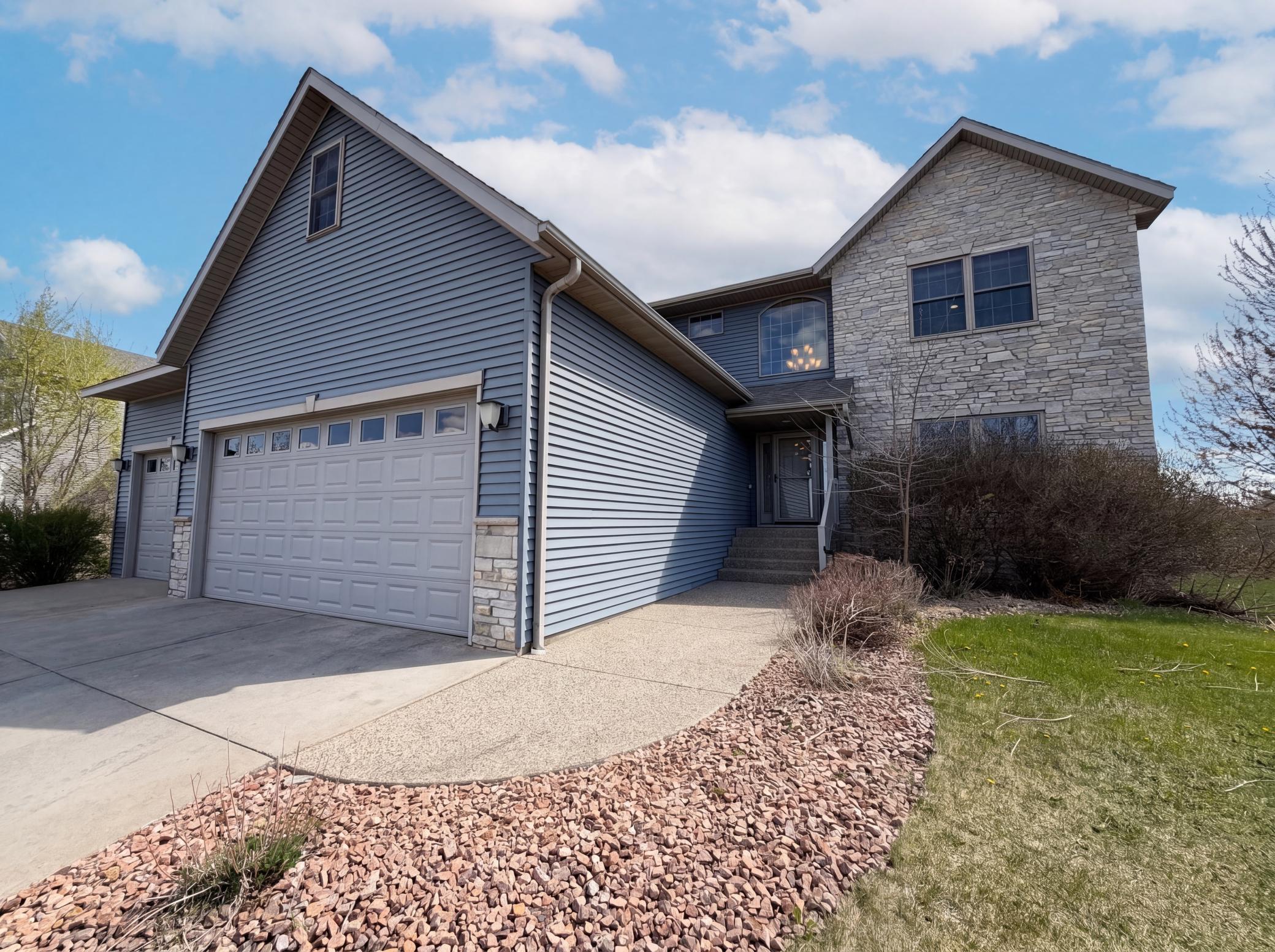 3072 Nottingham Road St. Cloud, MN 56301 - Photo 1 of 31
