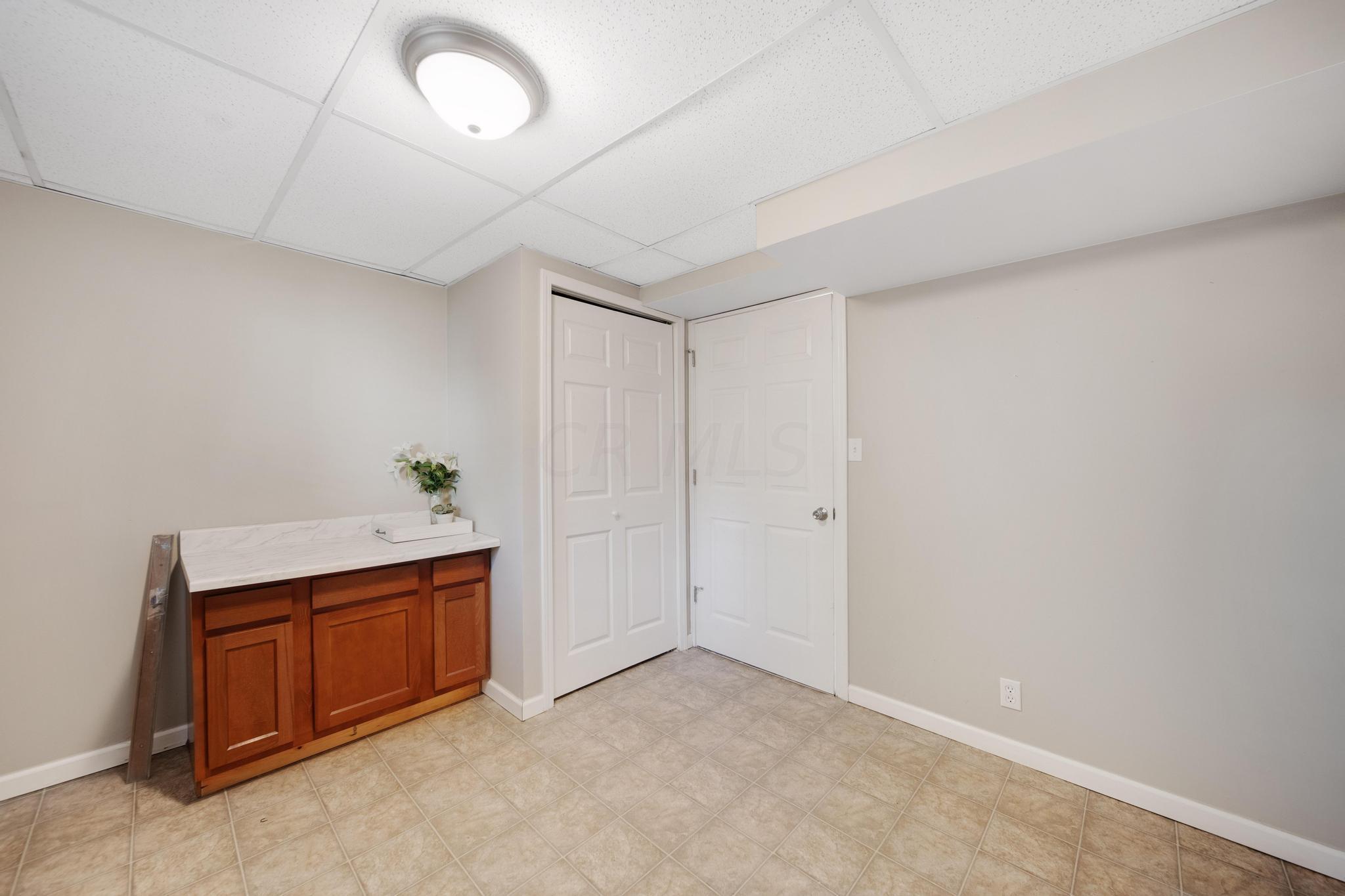 6649 Karl Road Columbus, OH 43229 - Photo 30 of 47 A7406350_1_2