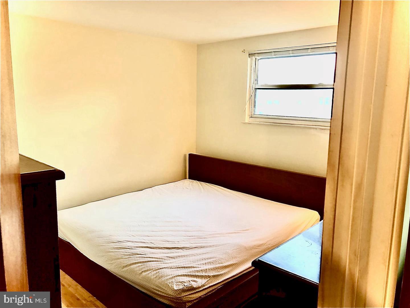 3134 Morning Glory Road Philadelphia, PA 19154 - Photo 12 of 21 Gallery Image 12