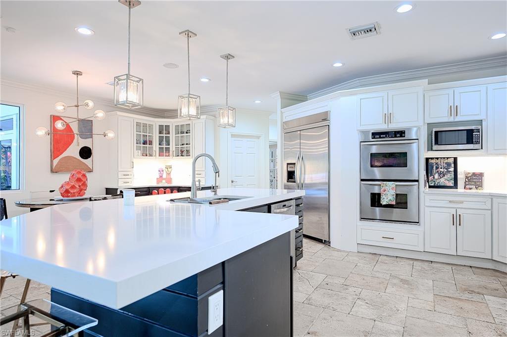 2760 70th Street Southwest Naples, FL 34105 - Photo 5 of 46