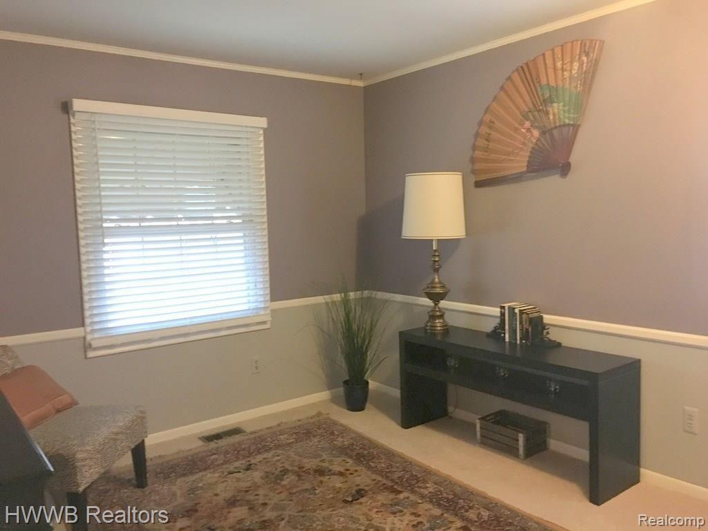 18044 Levan Road Livonia, MI 48152 - Photo 14 of 16 IMG_1379.JPG
