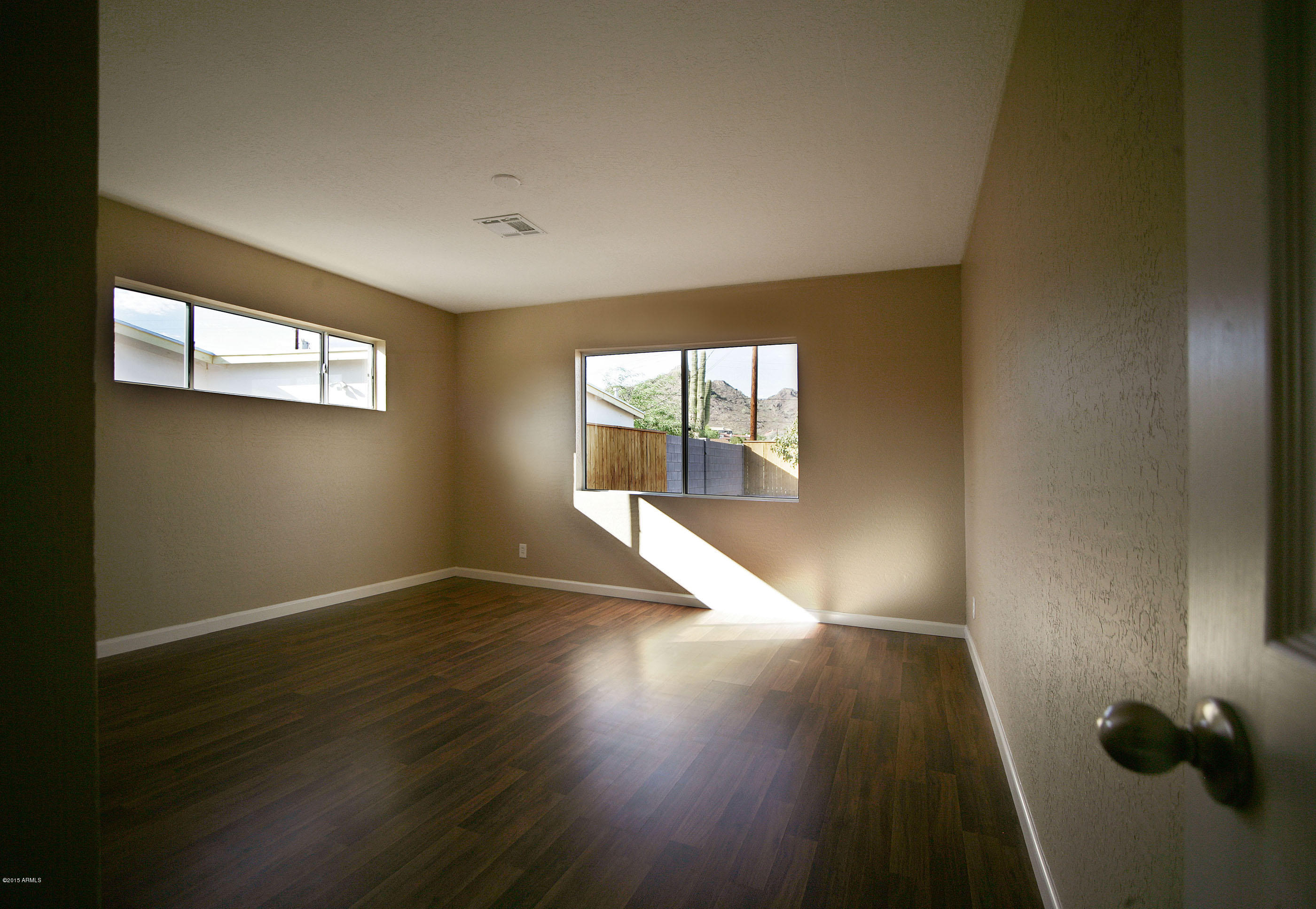 1418 East Royal Palm Road Phoenix, AZ 85020 - Photo 11 of 19 Bedroom_2_MLS