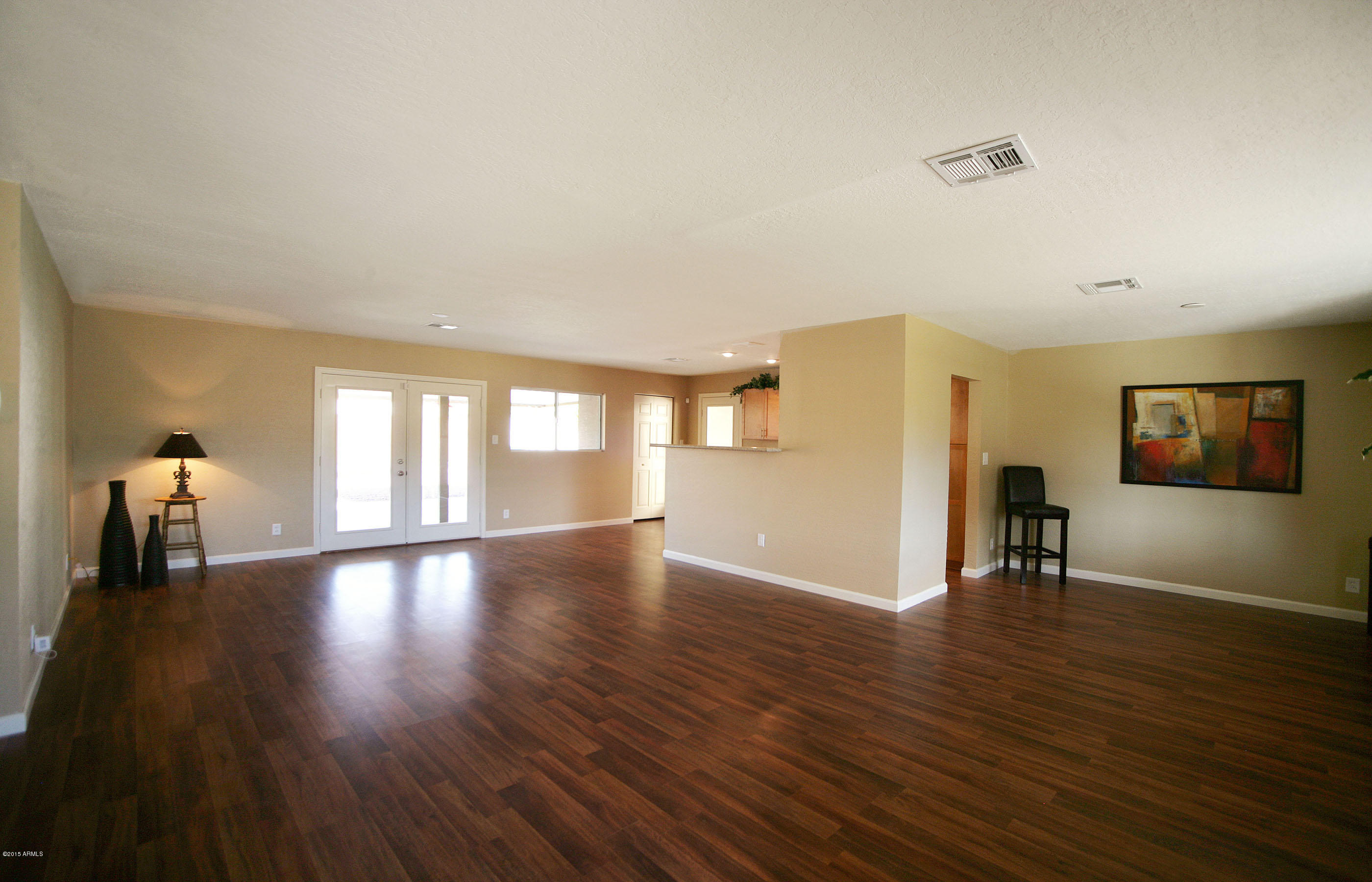 1418 East Royal Palm Road Phoenix, AZ 85020 - Photo 2 of 19 Greatroom_MLS