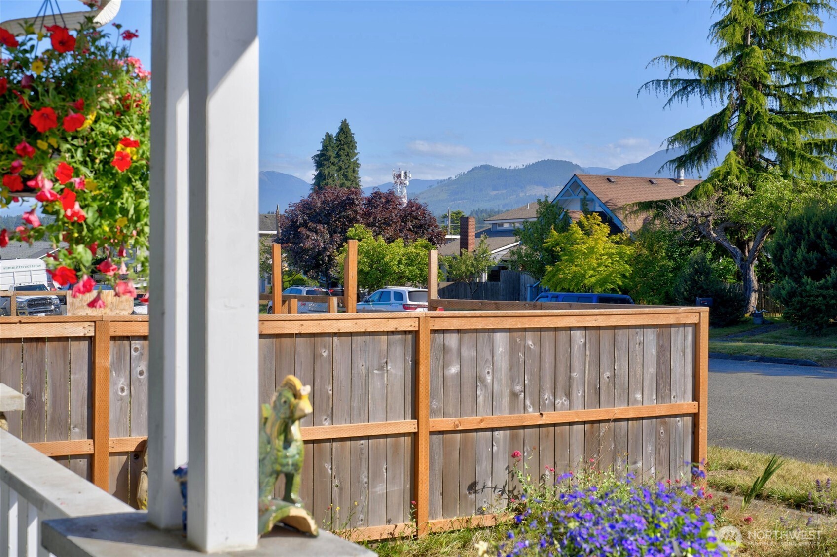 237 West 3rd Street Port Angeles, WA 98362 - Photo 35 of 40 a view of a balcony