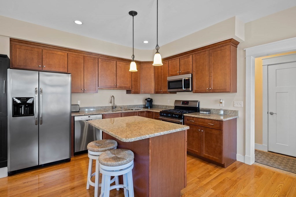 3 Taylor Lane, Unit 3 Hingham, MA 02043 - Photo 8 of 30