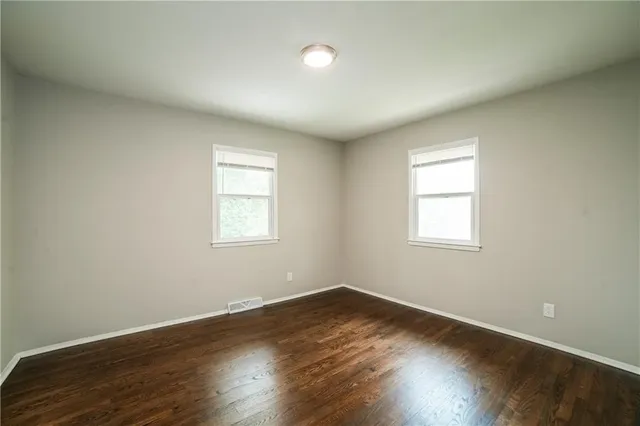 $1,720 | 4139 North Spruce Avenue, Kansas City, MO 64117