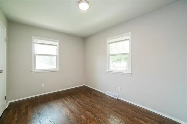 $1,720 | 4139 North Spruce Avenue, Kansas City, MO 64117