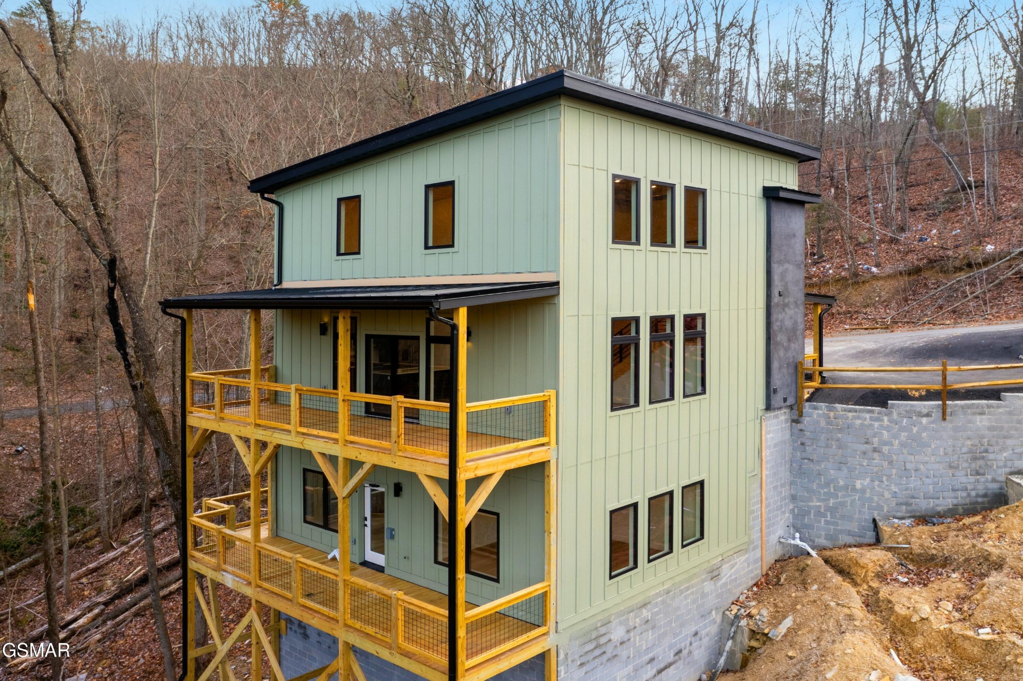 2232 Spurling Road Sevierville, TN 37862 - Photo 36 of 37 Gallery Image 36