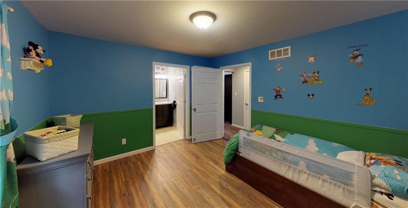 208 Mecklem Road New Brighton, PA 15066 - Photo 14 of 25 Bedroom 2 with Access to Full Bath