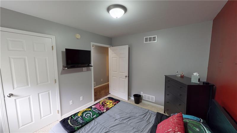 208 Mecklem Road New Brighton, PA 15066 - Photo 21 of 25 Bedroom 3