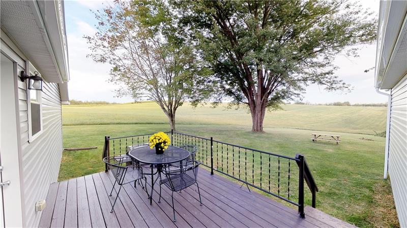 208 Mecklem Road New Brighton, PA 15066 - Photo 22 of 25 Rear Deck